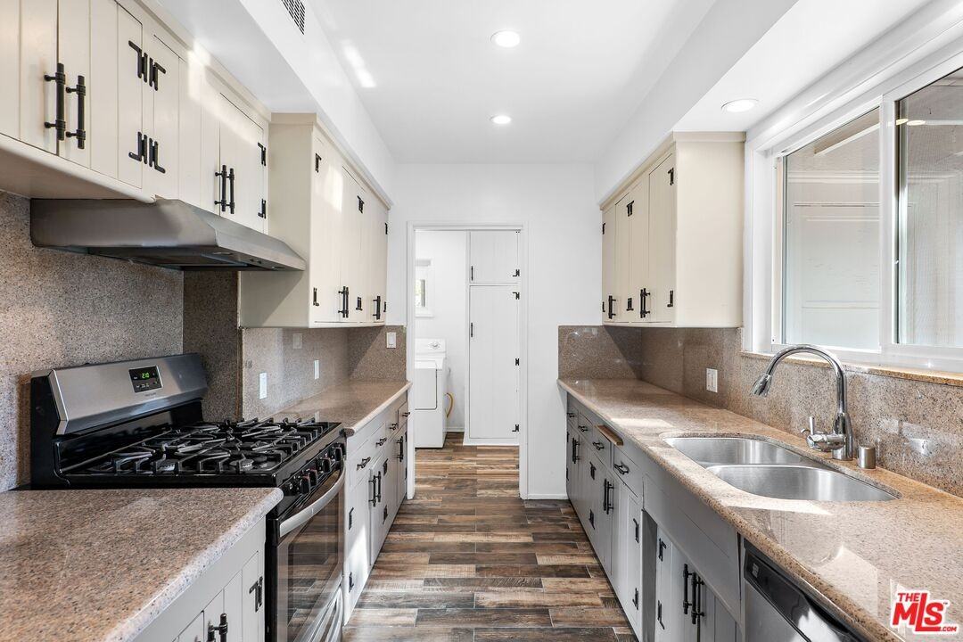 15543 Del Gado Dr - Photo 7 of 8