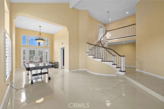 1515 Avenida De Nogales - Photo 2 of 8