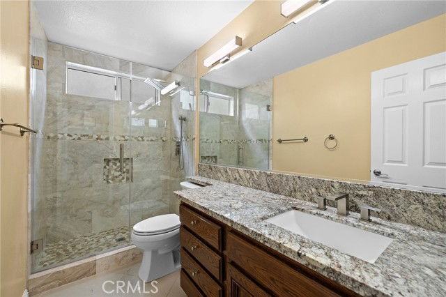 1515 Avenida De Nogales - Photo 3 of 8