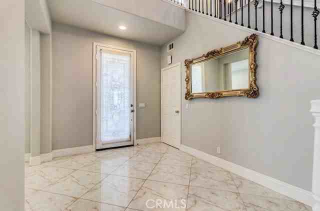 8 Zinnia - Photo 3 of 8