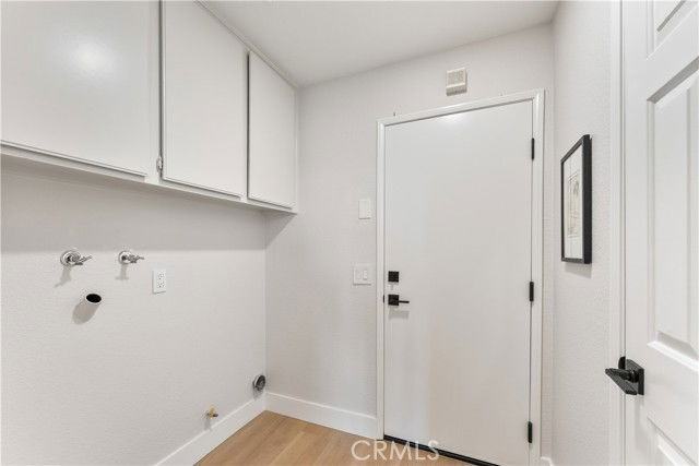 27 Feldspar Way - Photo 3 of 8
