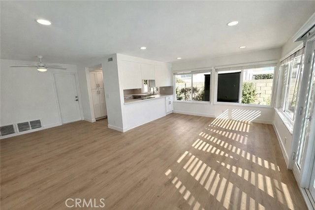 9872 Kings Canyon Dr - Photo 3 of 8