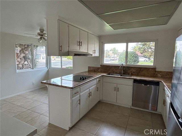 402 Ponce Ave - Photo 4 of 5