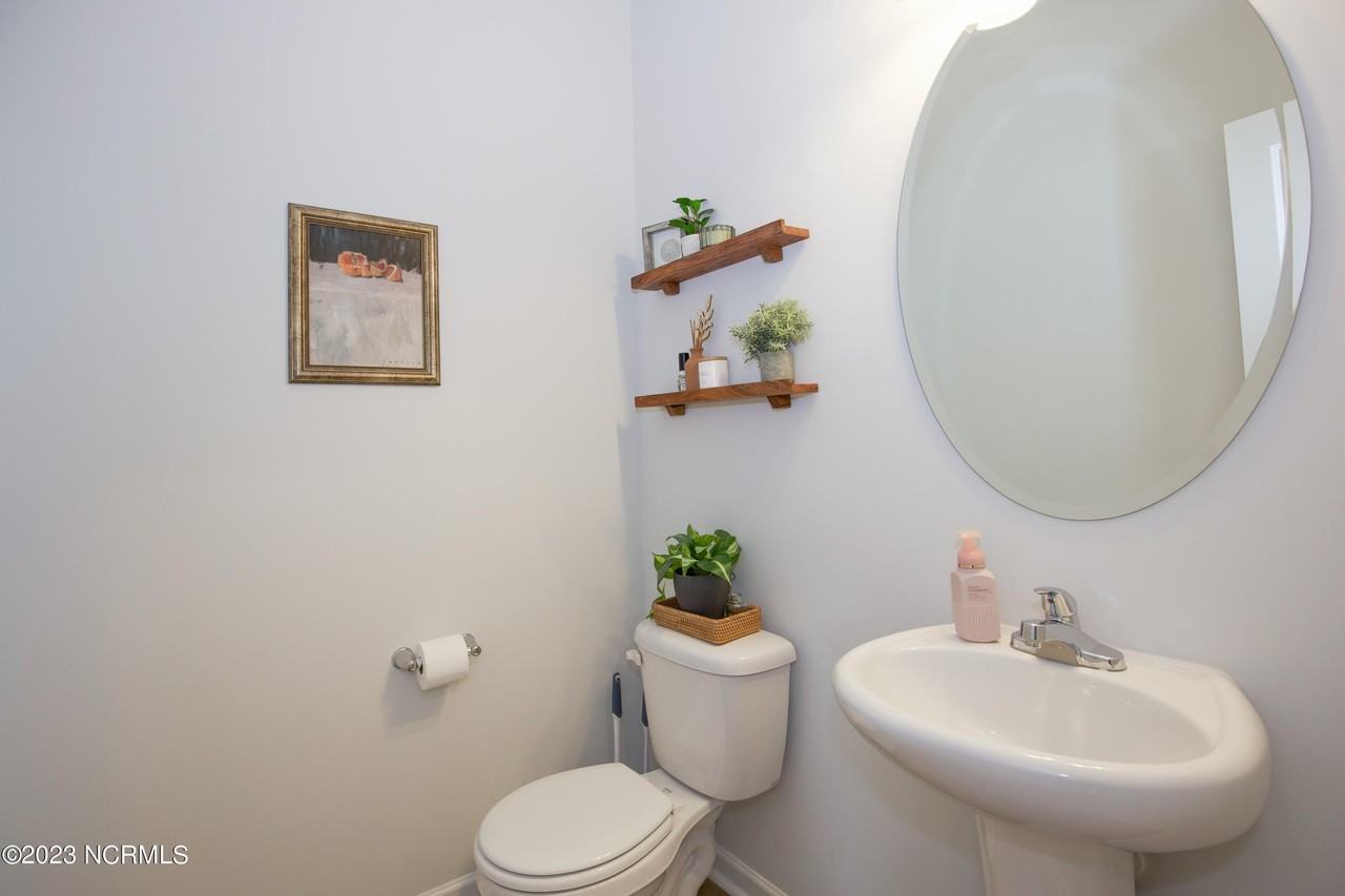 404 Summer Wind Way - Photo 5 of 50