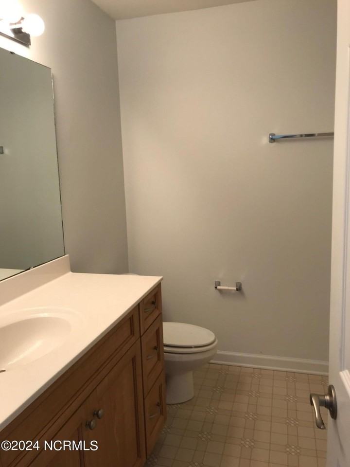 1794 Liz Ln Ne - Photo 7 of 10