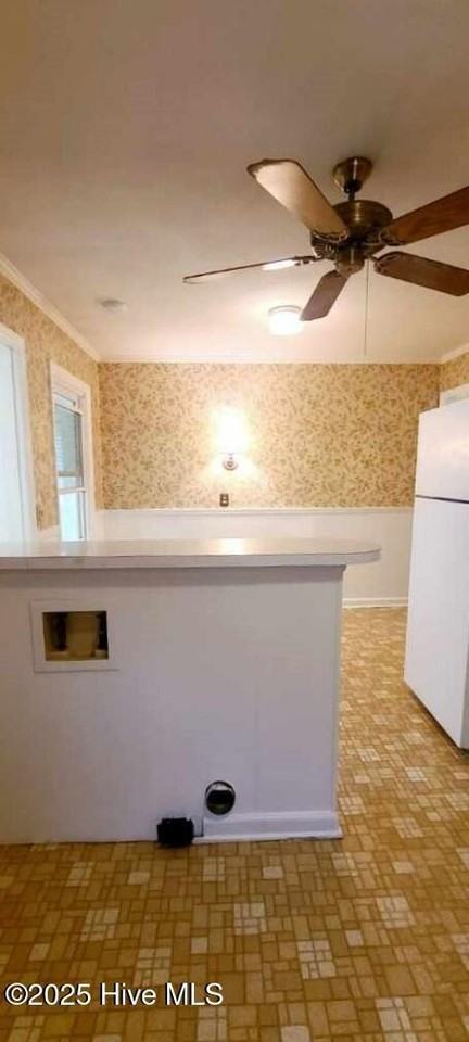 234 Oakcrest Dr - Photo 4 of 9