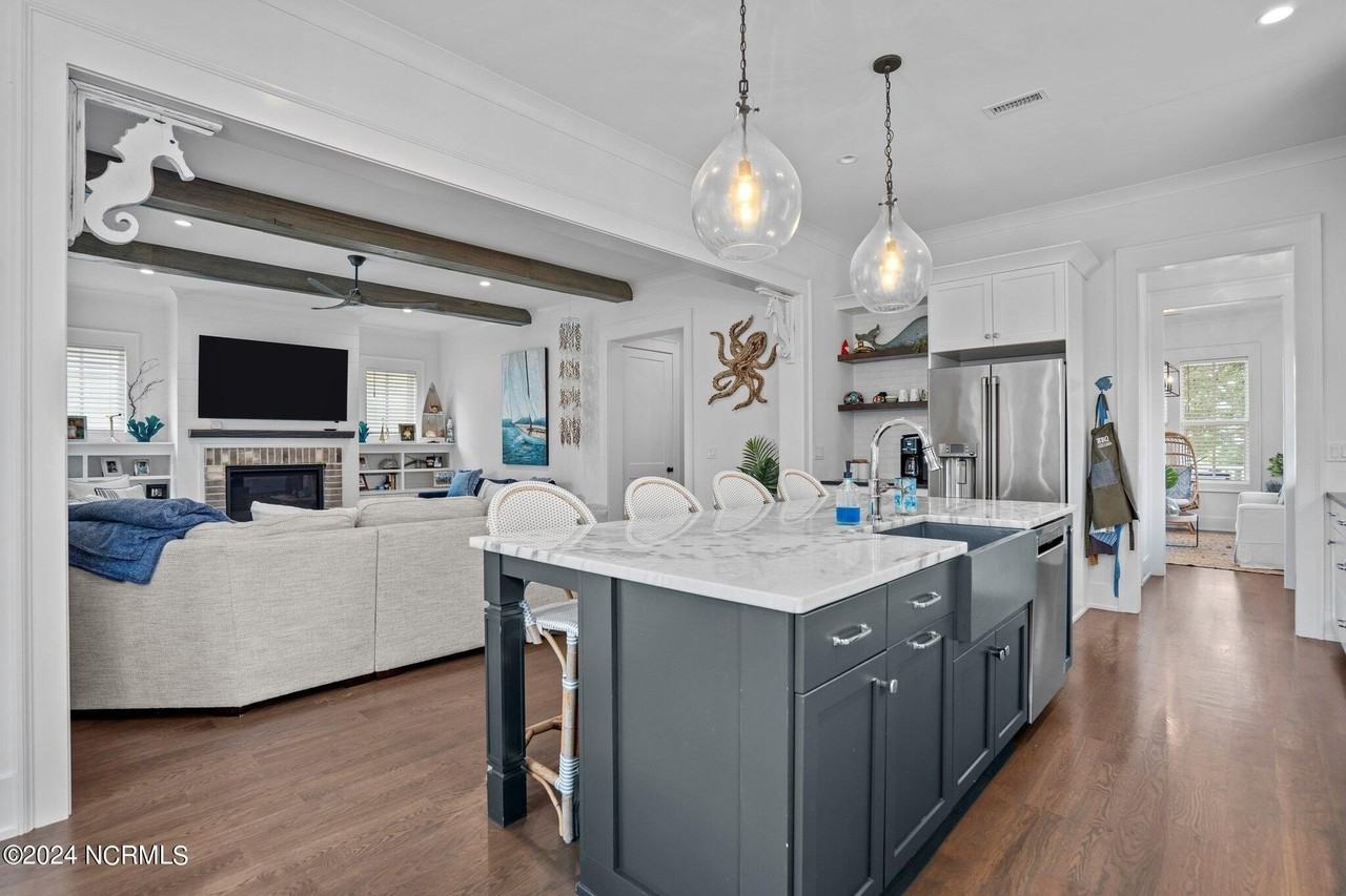 1919 Deep Creek Run - Photo 7 of 50