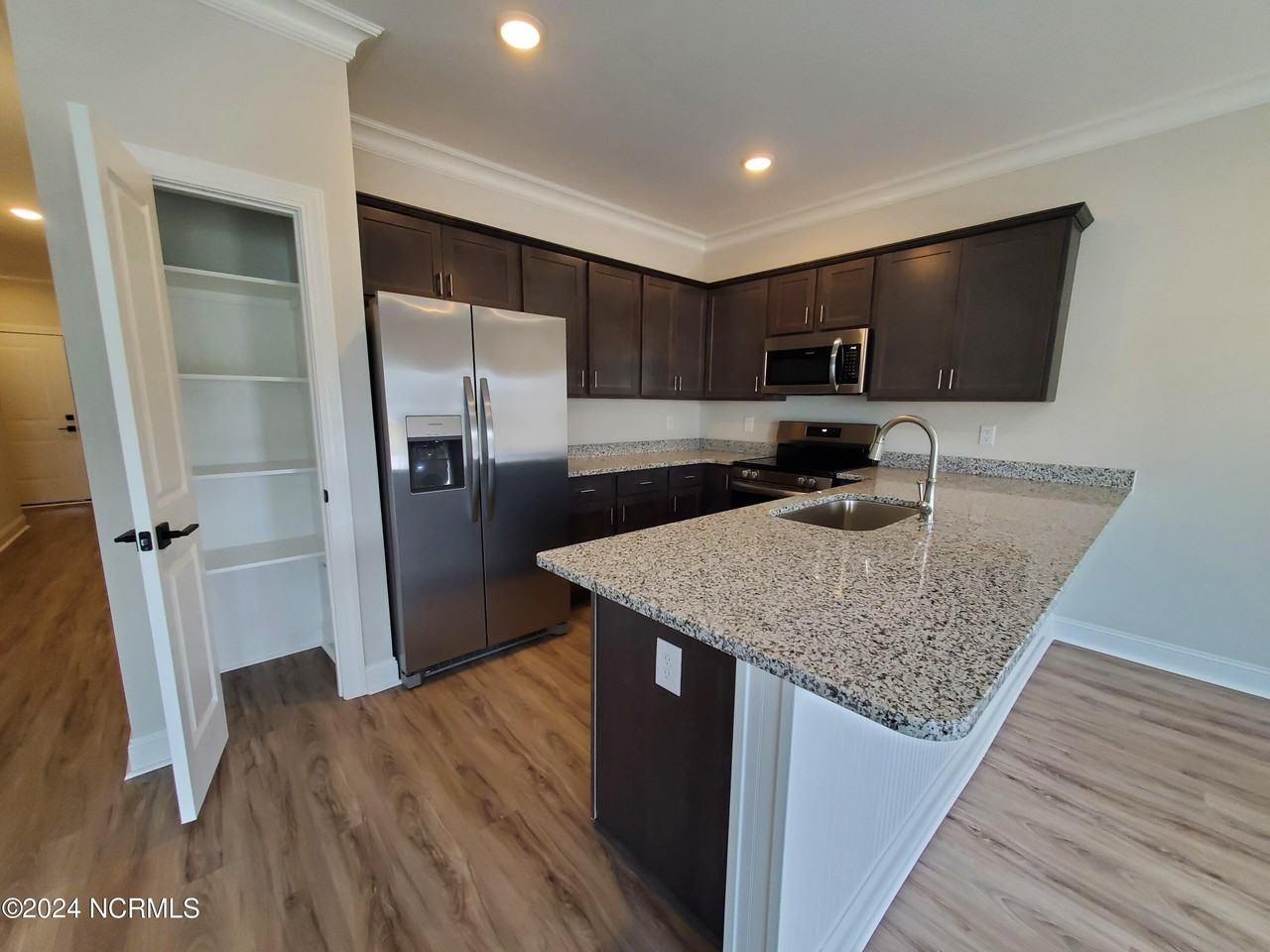 2124 N Kali Ln Unit B - Photo 7 of 19