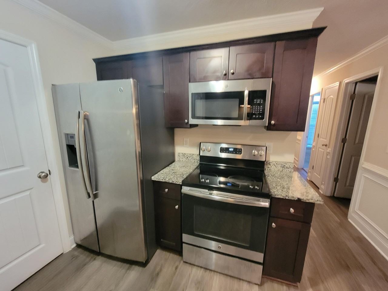 640 Vista Dr - Photo 7 of 23