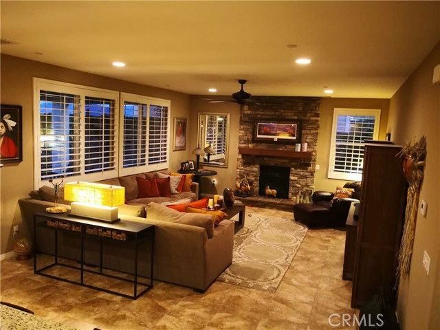 28934 N West Hills Dr - Photo 3 of 8