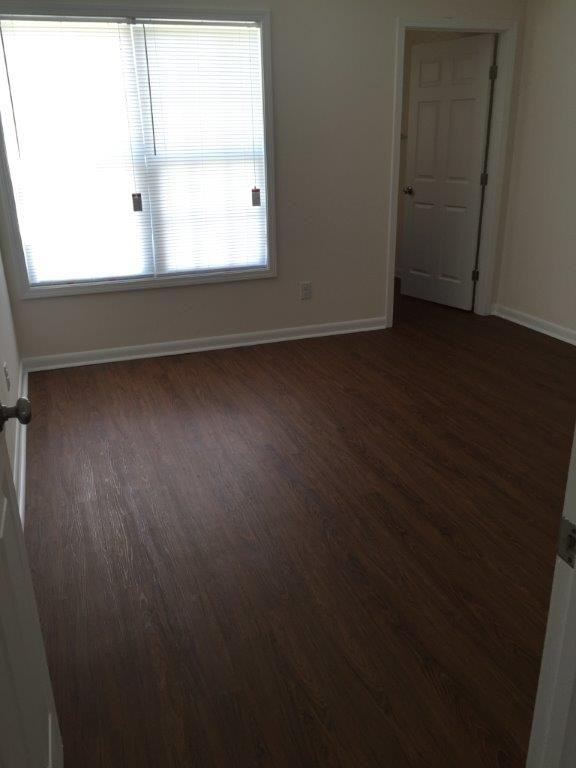 1422 W Cole St #1 - Photo 4 of 9