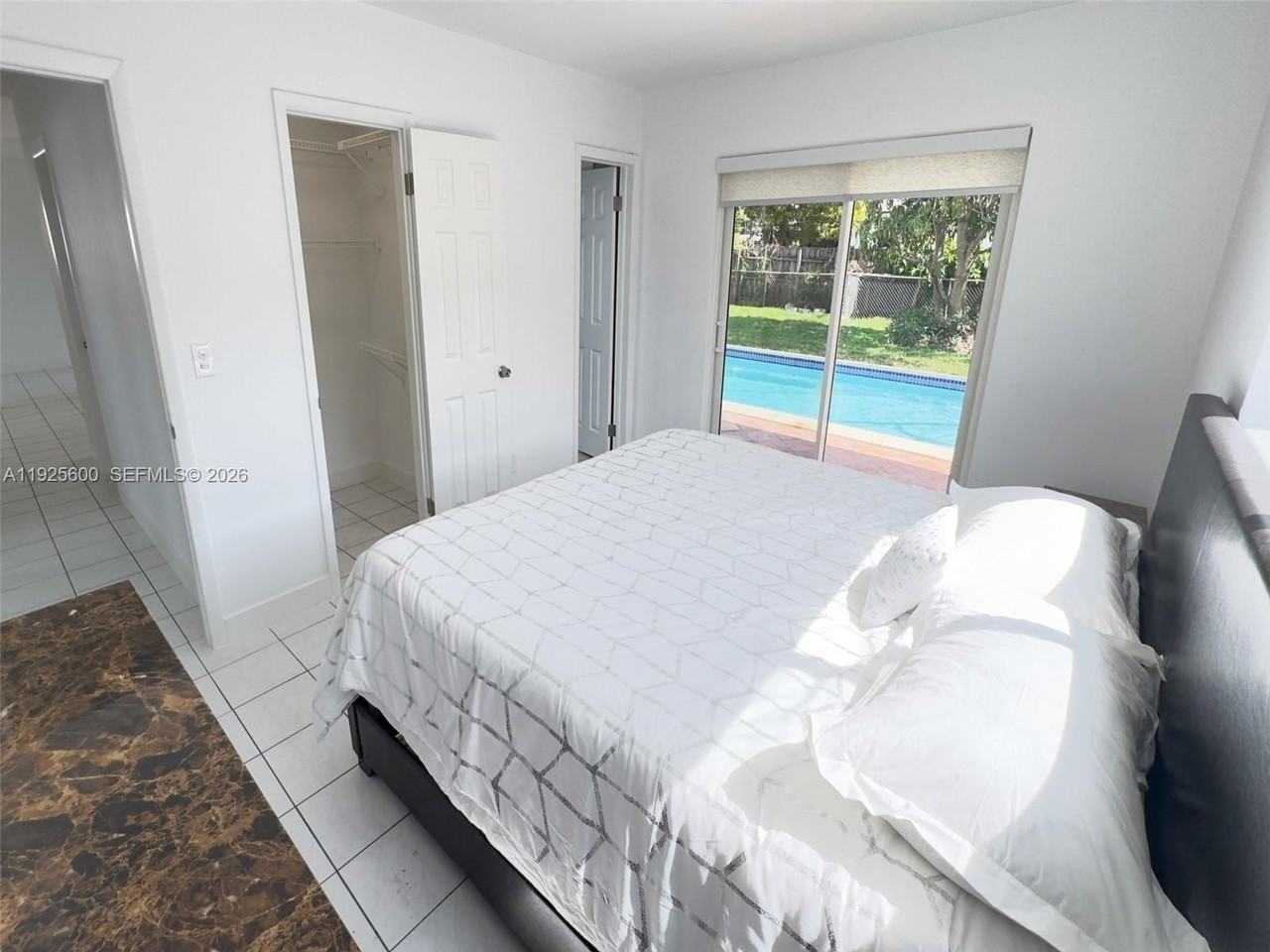 3225 Sw 94th Ave #0 - Photo 5 of 10