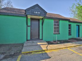 5810 Nw 41st St #1 - Photo 1 of 1