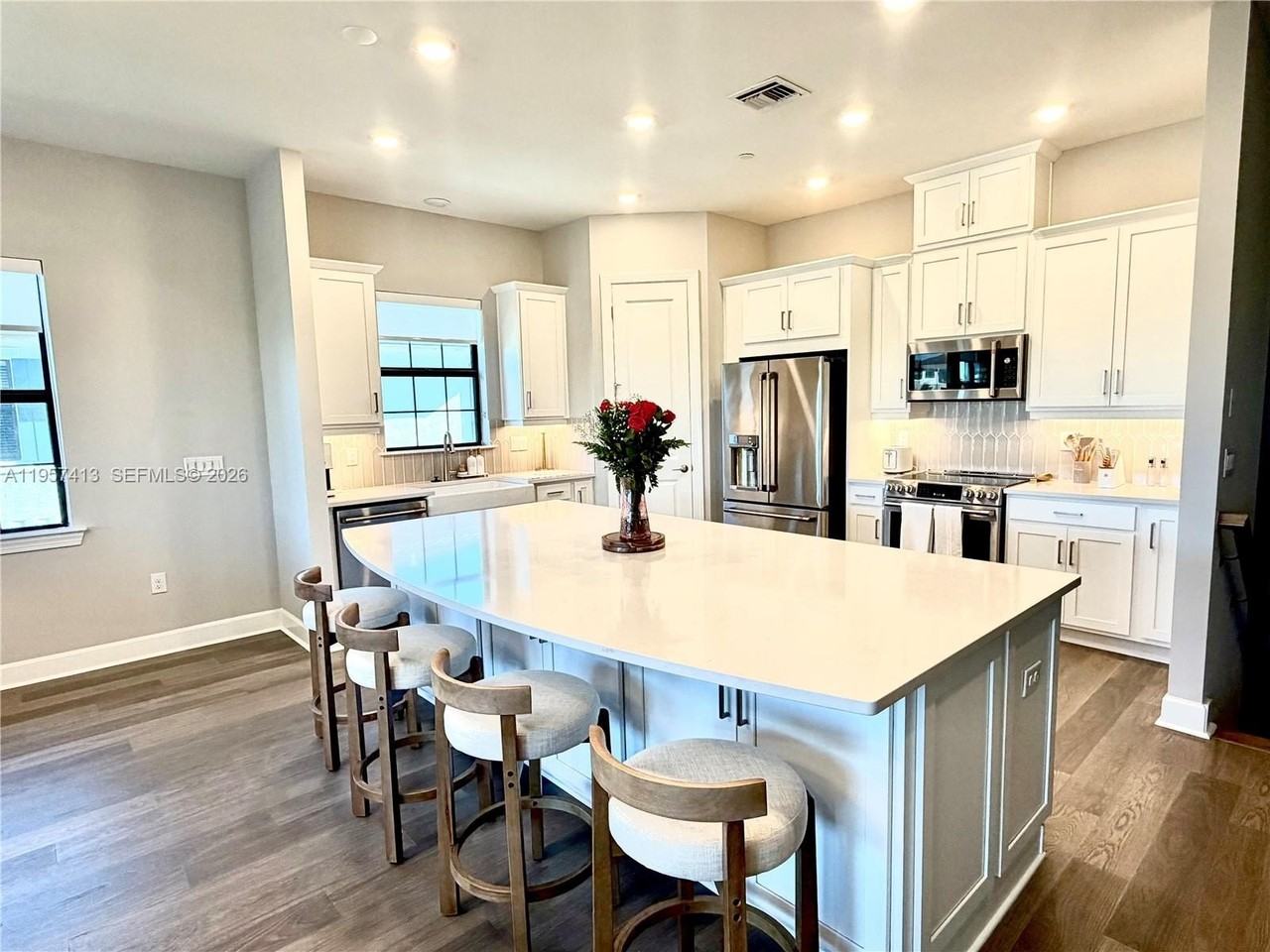 15323 Lucerna St #204 - Photo 7 of 29