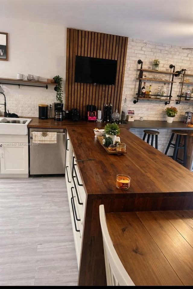 283 Woodland Rd #283 - Photo 2 of 27