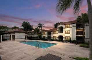 570 S Park Rd #12-6 - Photo 1 of 1