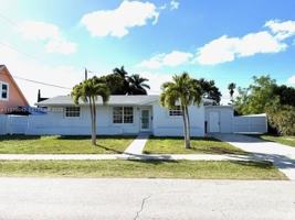 featured image of 17860 Sw 112th Ct #0