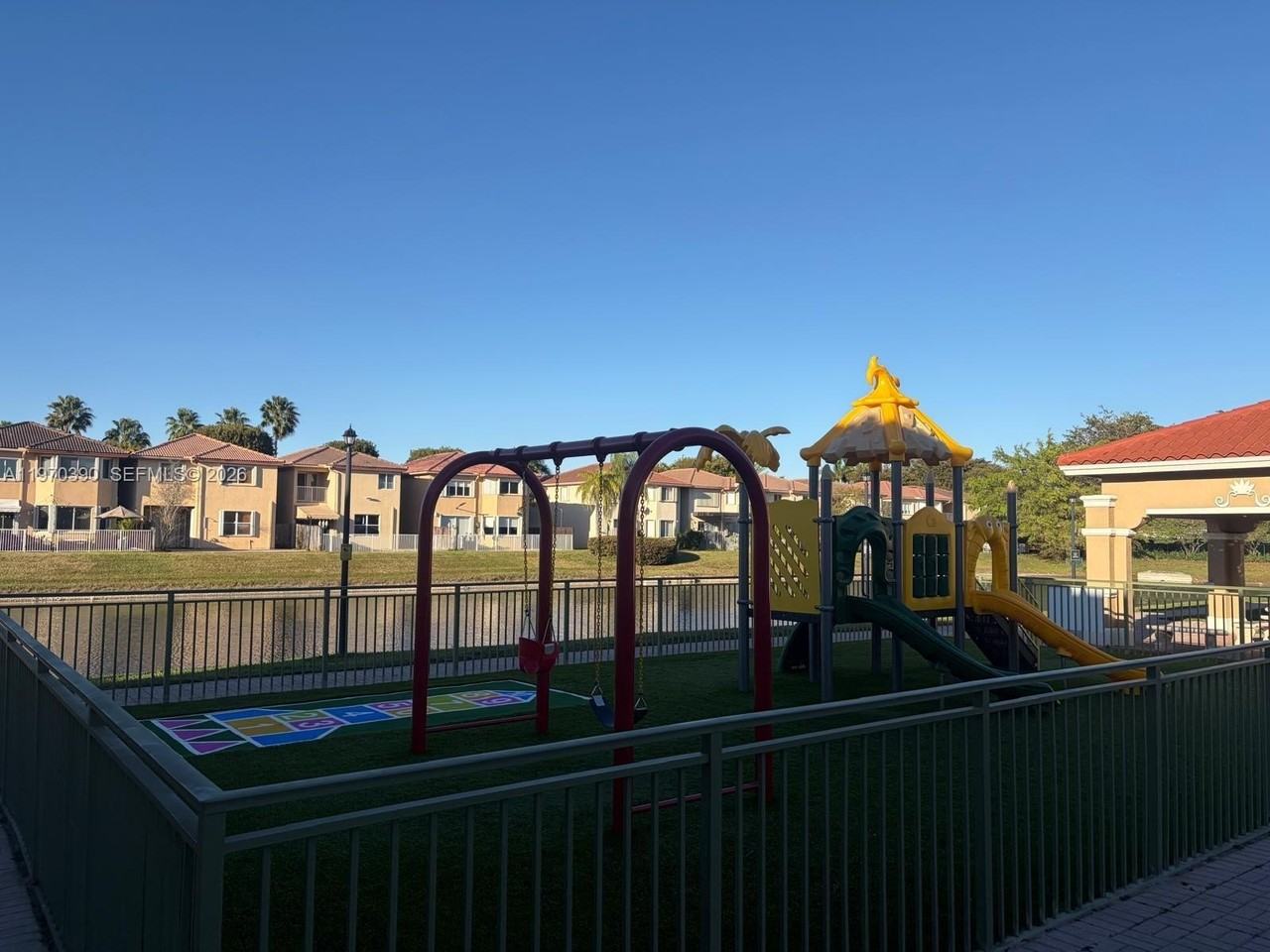 6740 Nw 114th Ave #706 - Photo 7 of 10