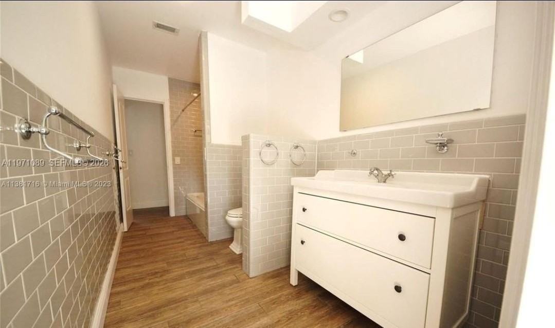 510 Bird Rd - Photo 6 of 9