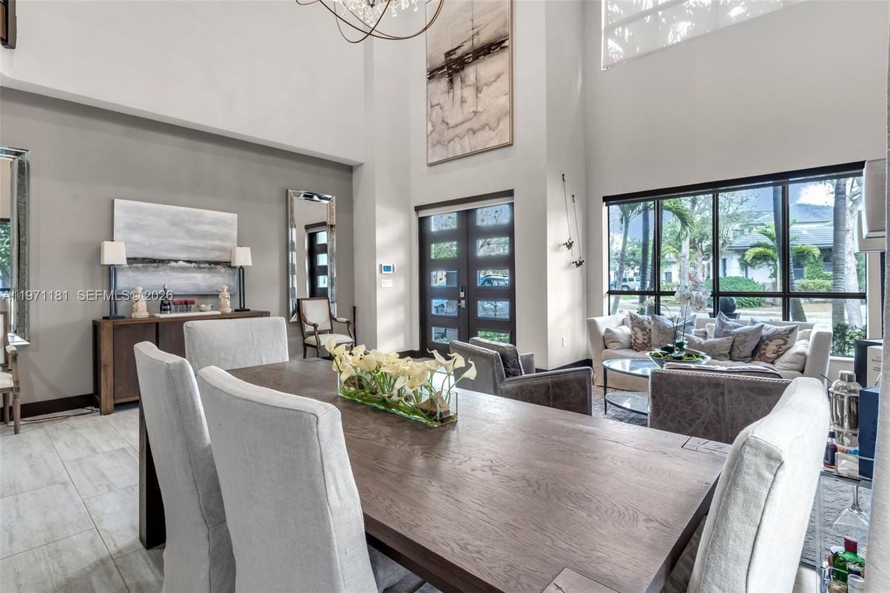 16184 Sw 136th Way #16184 - Photo 7 of 50