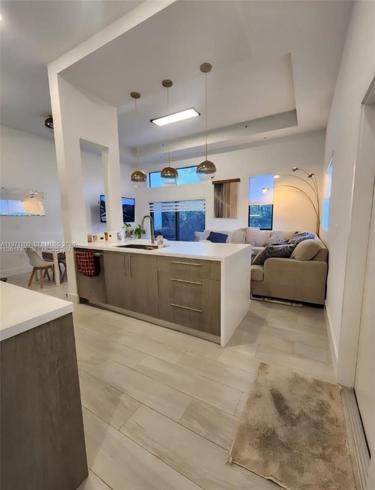 929 Nw 45th Ter #929 - Photo 2 of 19