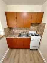 692 Ne 85th St #8 - Photo 1 of 1