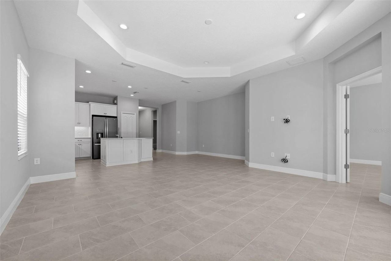 4338 Tamarind Pl - Photo 5 of 20