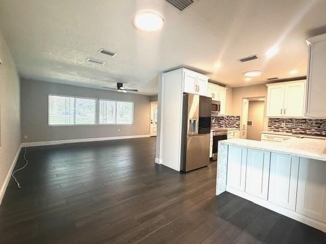 704 W 11th Ave - Photo 6 of 18