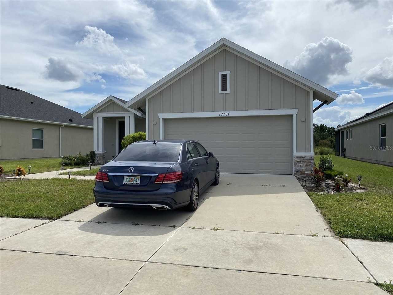 17704 Passionflower Cir - Photo 2 of 30