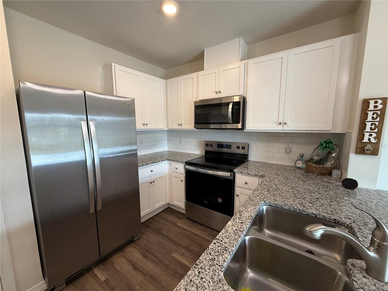 1382 Tallowwood Ln - Photo 7 of 41