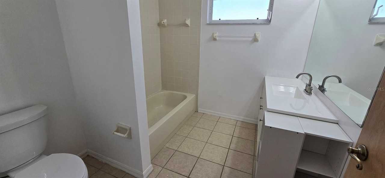 38 Banyan Crse #B - Photo 7 of 15