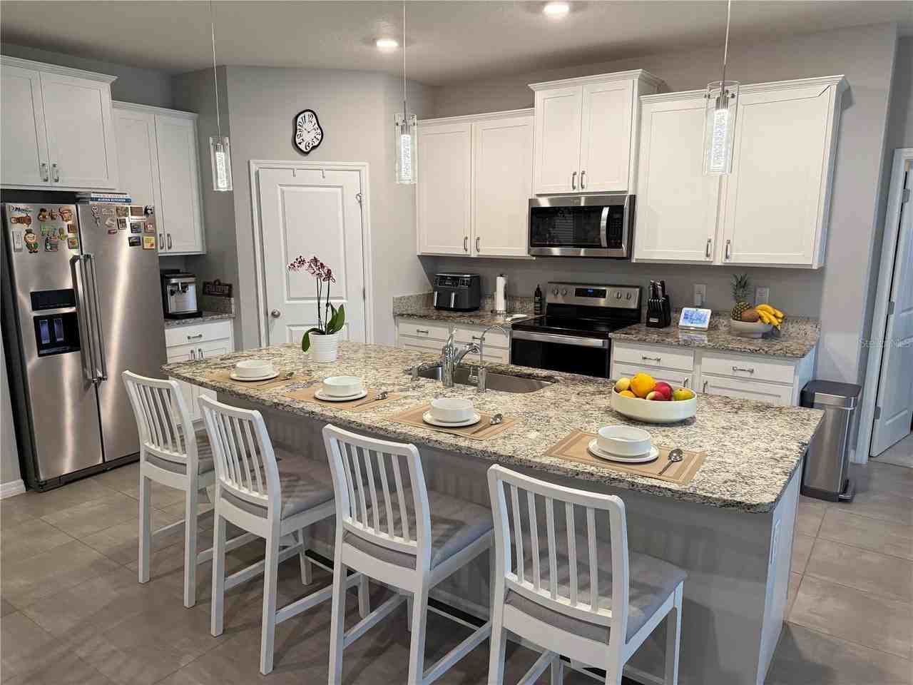 10437 Laxer Cay Loop - Photo 2 of 24