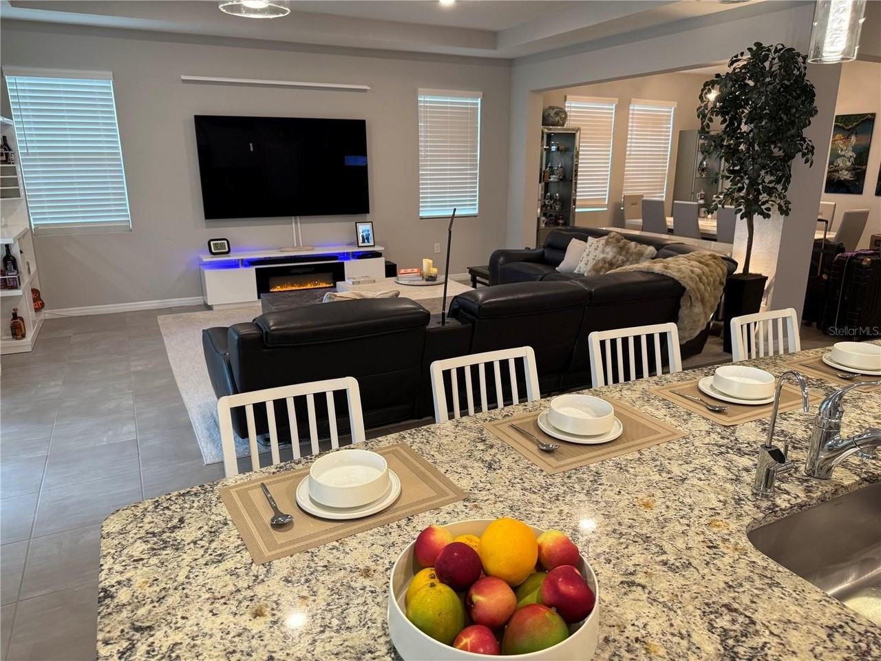 10437 Laxer Cay Loop - Photo 6 of 24