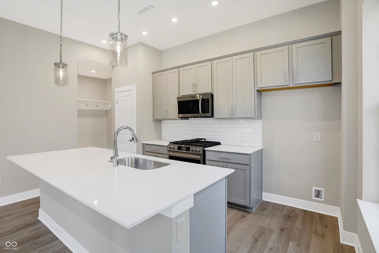 502 Gilder Dr - Photo 5 of 31