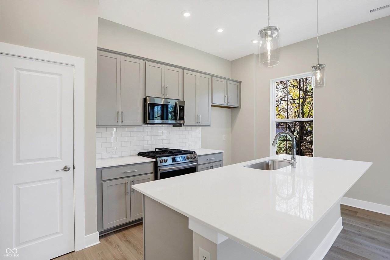 502 Gilder Dr - Photo 7 of 31