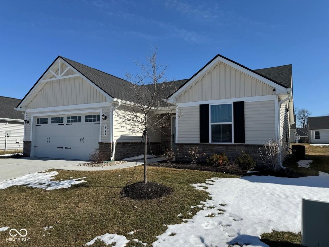 2743 Sand Hollow Dr - Photo 2 of 15