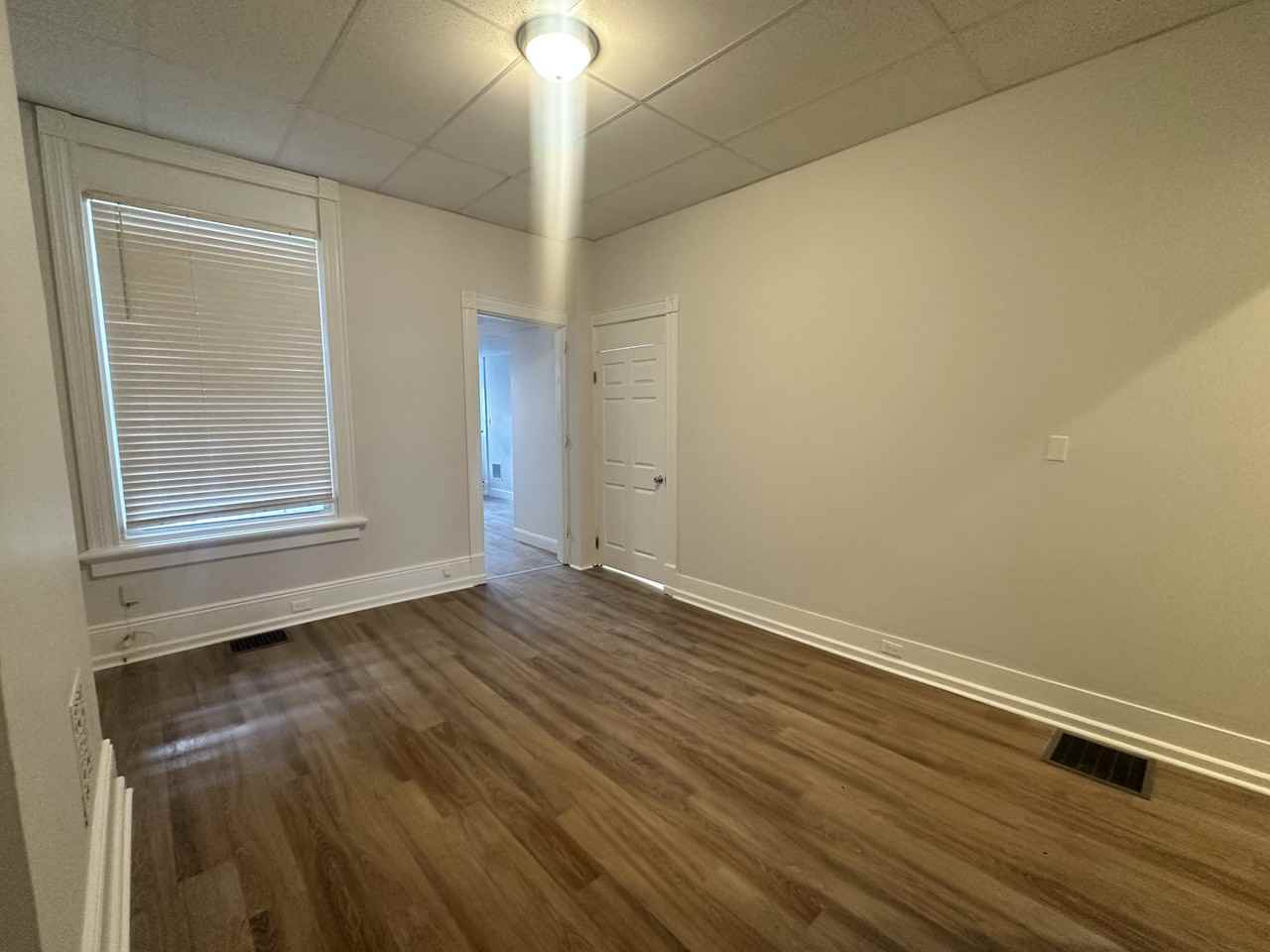 117 S 10th St #A1 - Photo 3 of 10