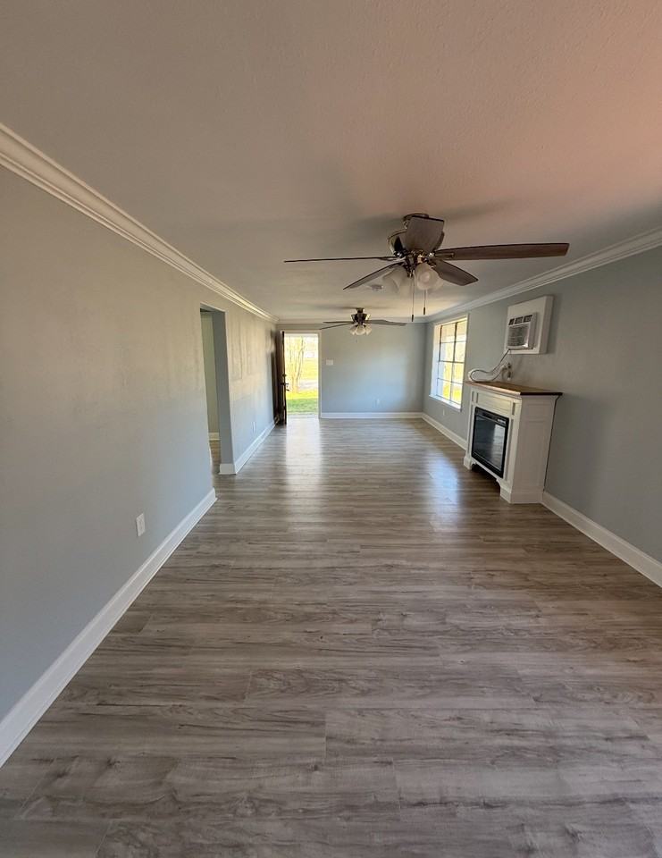 6105 Hill Rd #1 - Photo 3 of 10