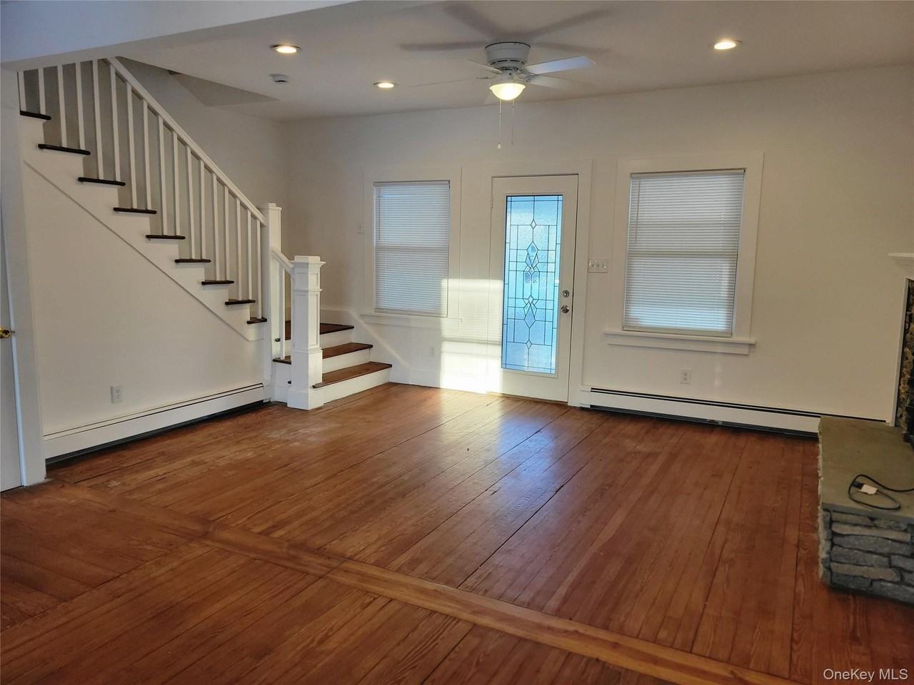 40 Belford Ave - Photo 2 of 14