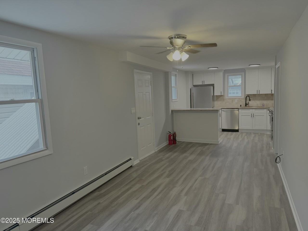 22 Bay Ave - Photo 6 of 15