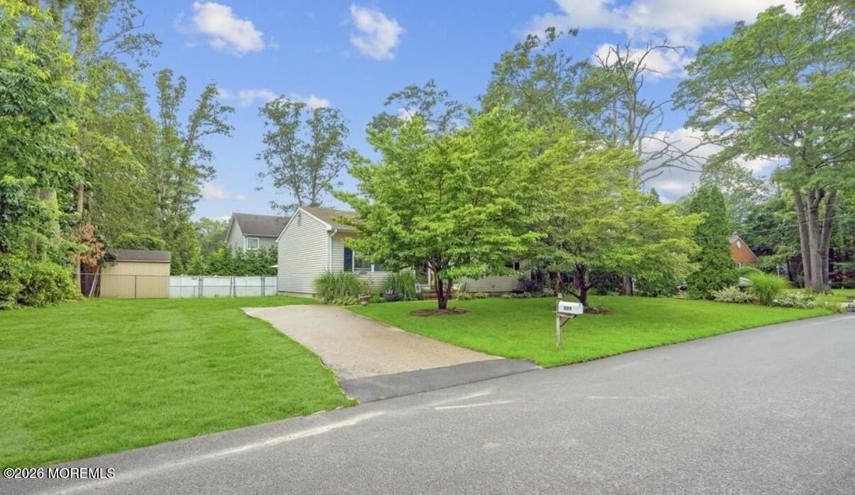 809 Clifton St - Photo 4 of 19