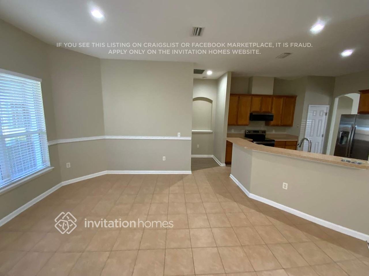 833 Lord Nelson Blvd - Photo 7 of 15