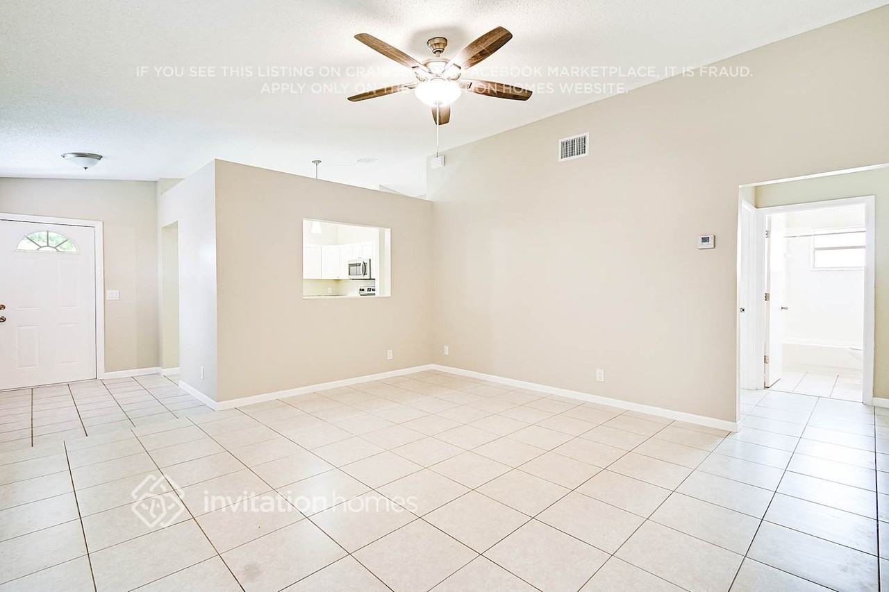 316 Fleming Ave - Photo 2 of 17