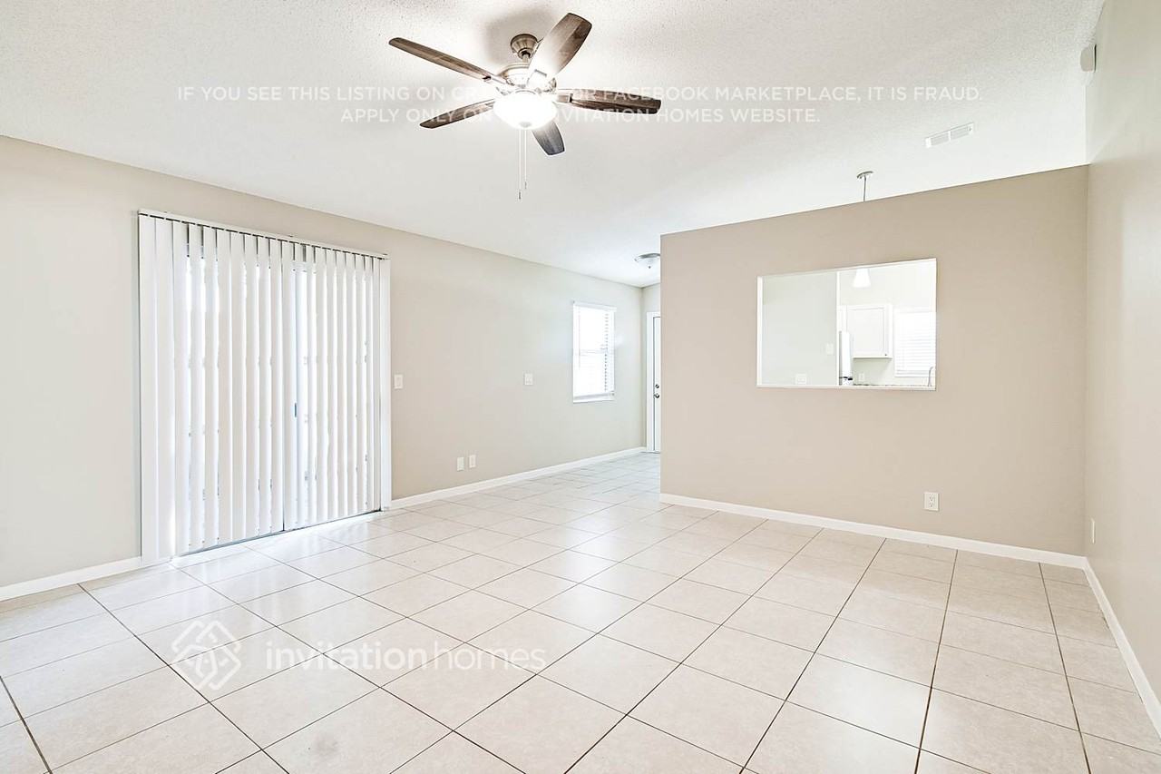 316 Fleming Ave - Photo 3 of 17