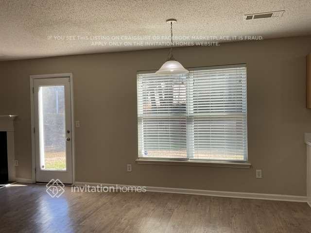 3349 Amhurst Pkwy - Photo 6 of 24