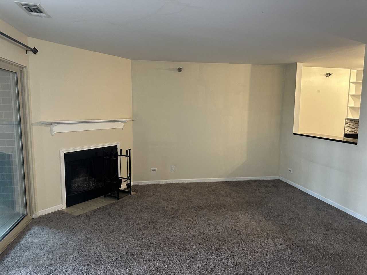 214 Glengarry Dr Apt 201 - Photo 6 of 17