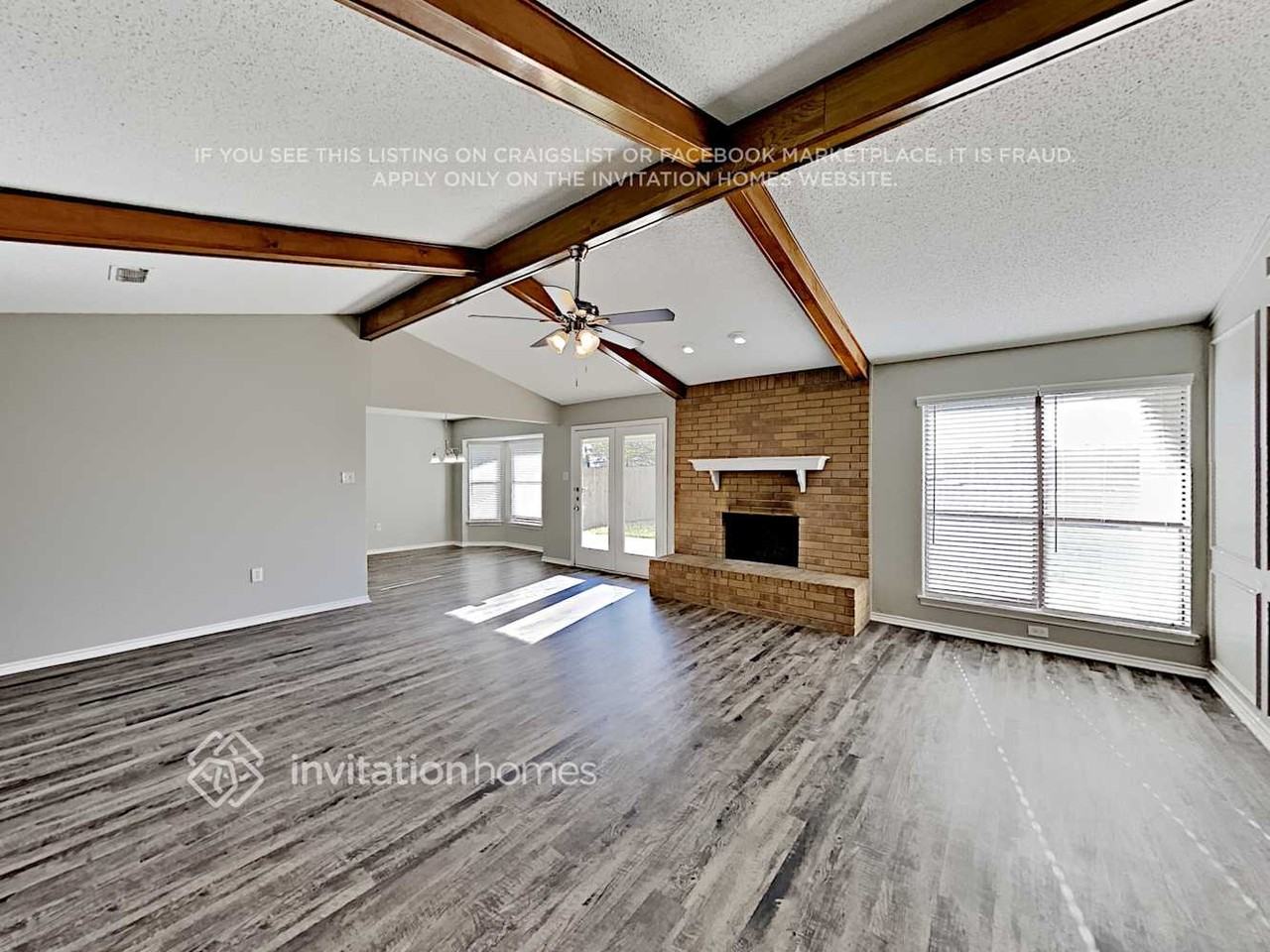 4902 Green Hollow Dr - Photo 3 of 14