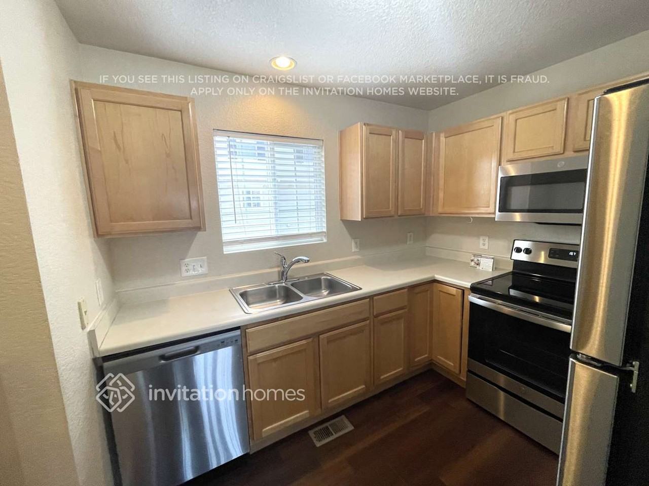 1466 Nemrick Pl - Photo 7 of 16