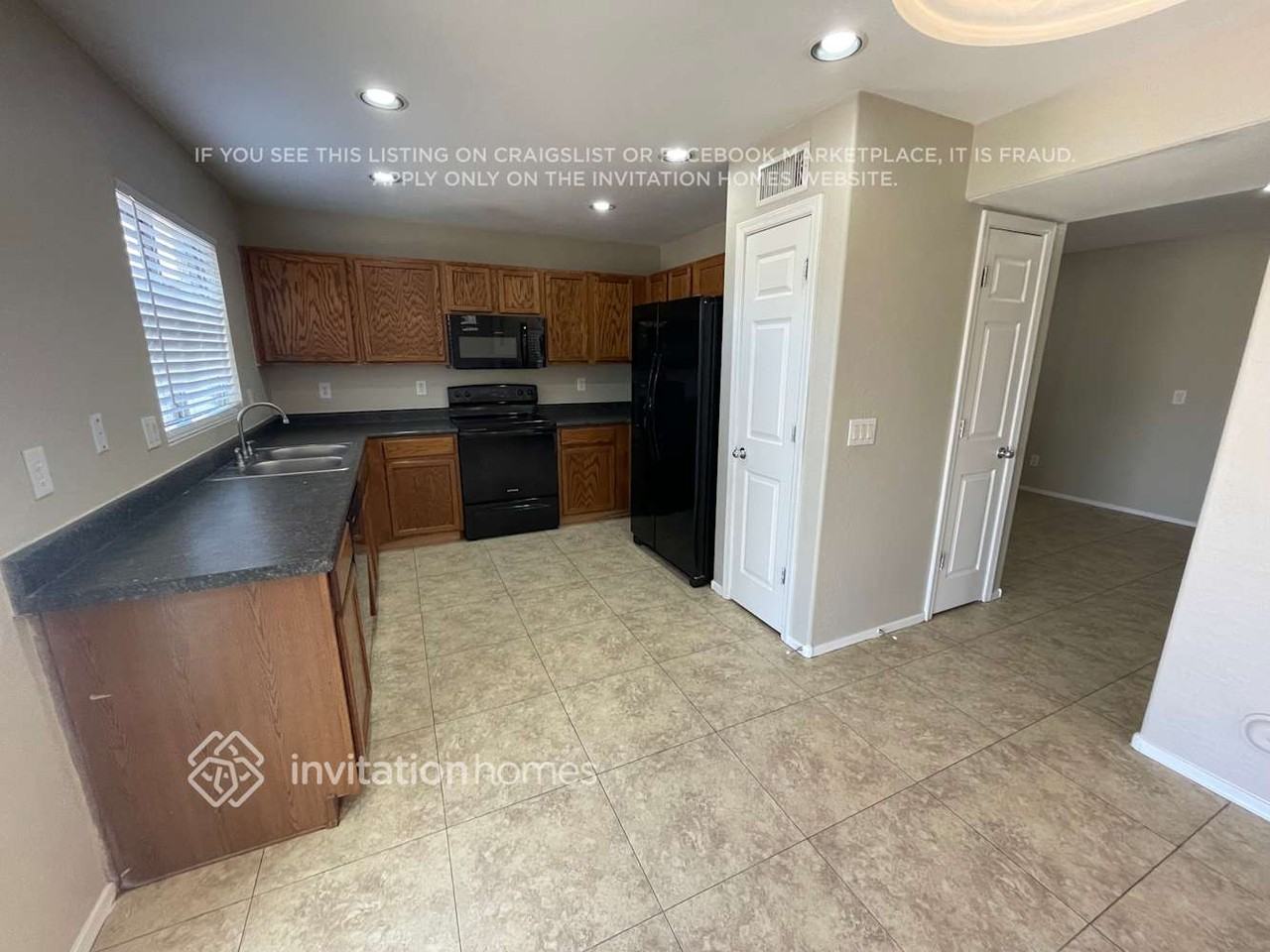 34690 N Happy Jack Dr - Photo 5 of 19