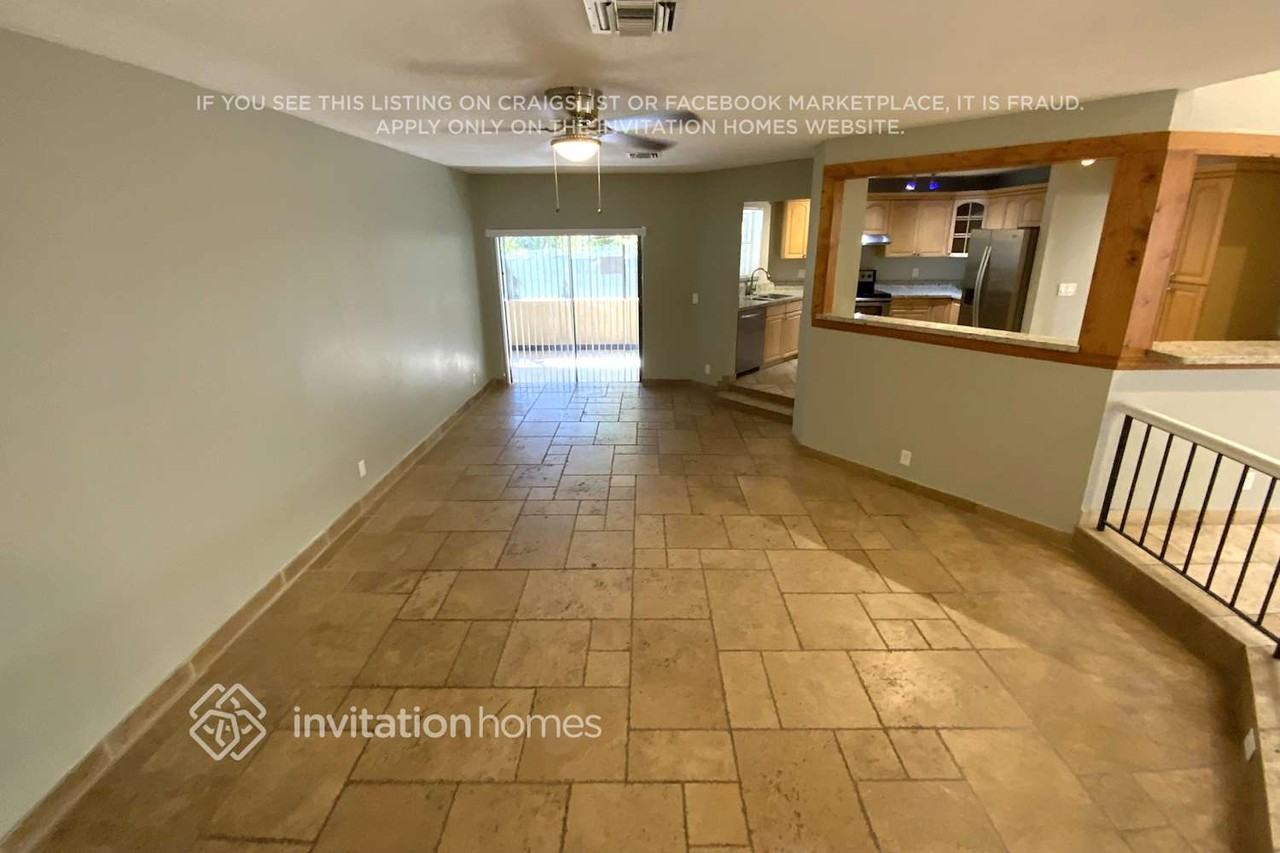 4536 Pinetree Dr - Photo 3 of 13